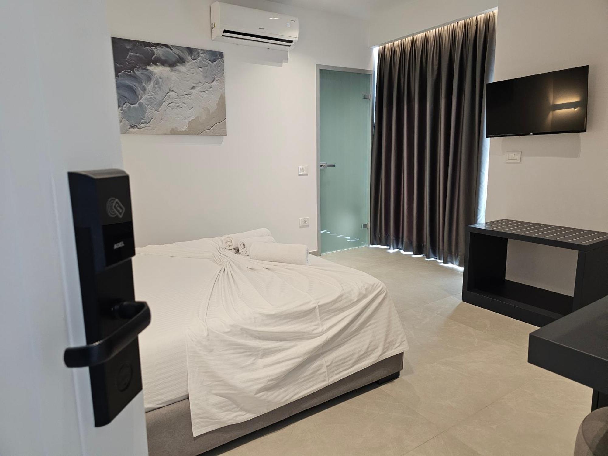 Adele Hotel Ksamil Extérieur photo