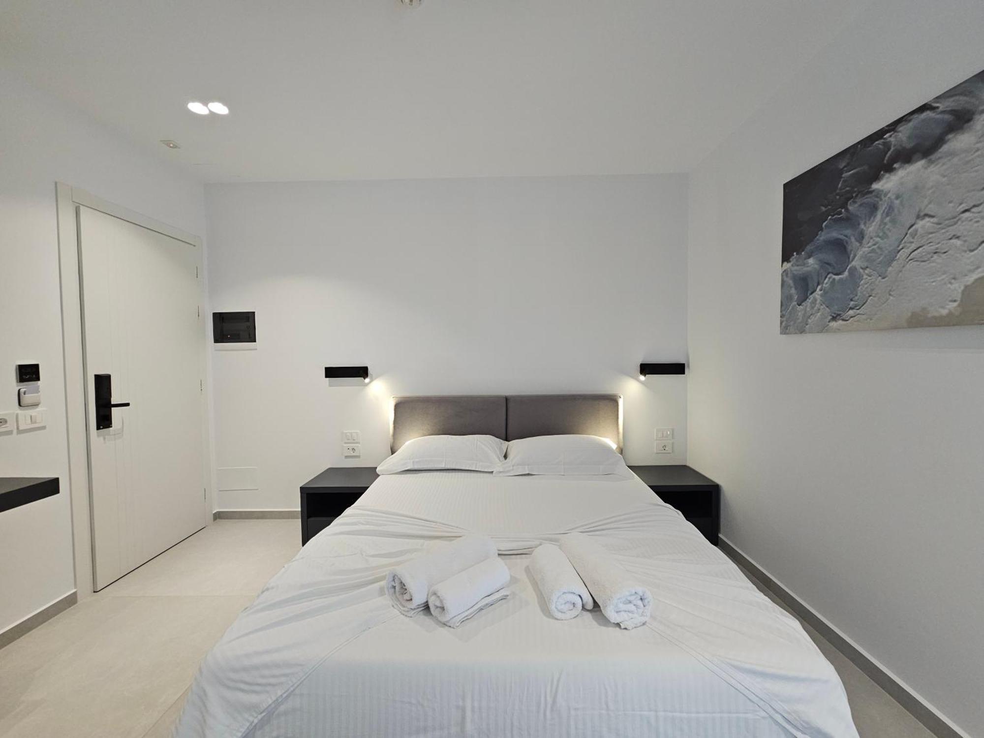 Adele Hotel Ksamil Extérieur photo