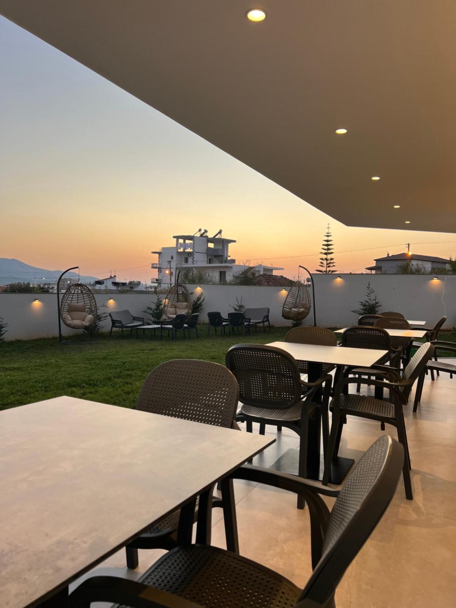 Adele Hotel Ksamil Extérieur photo