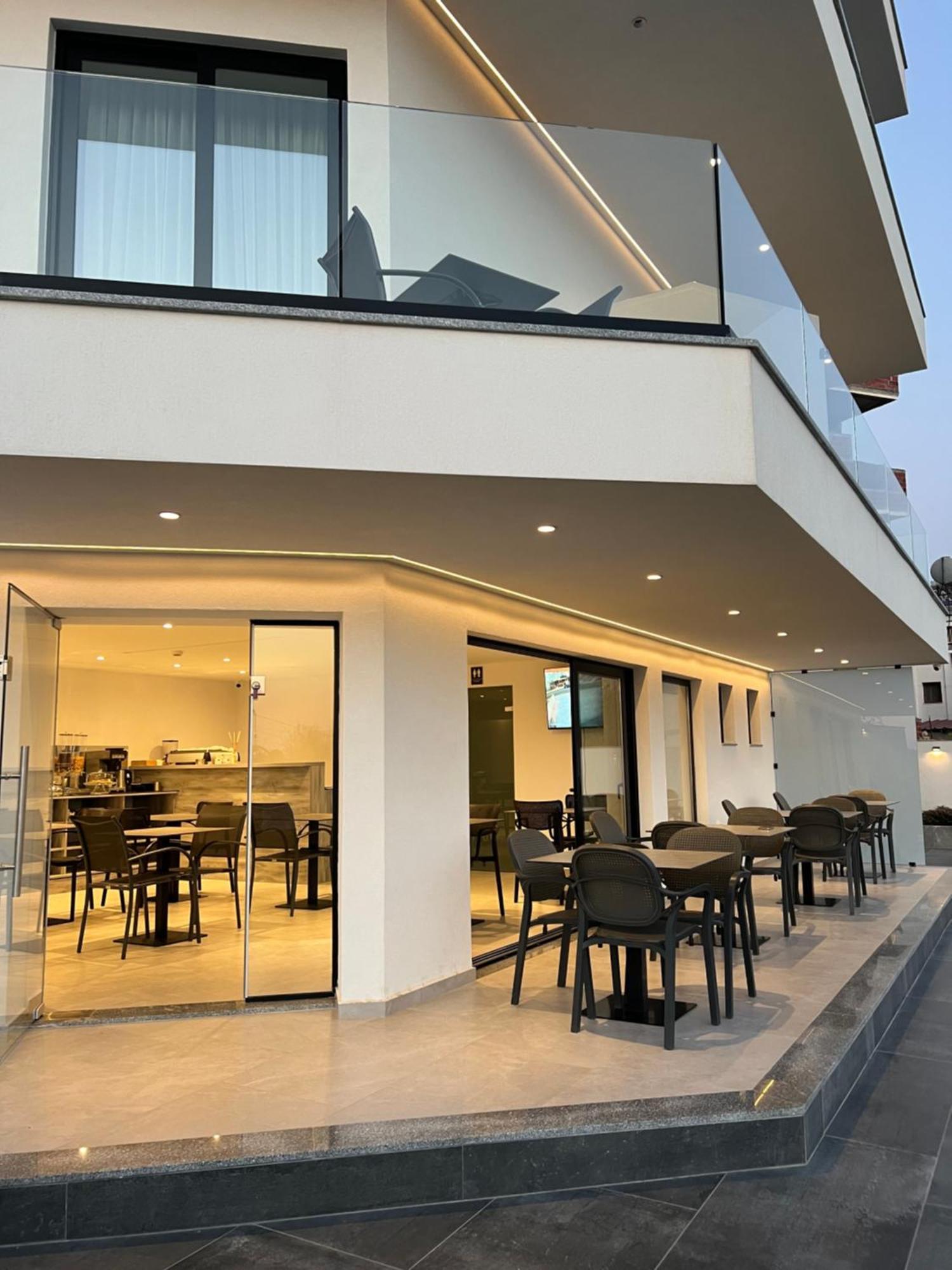 Adele Hotel Ksamil Extérieur photo